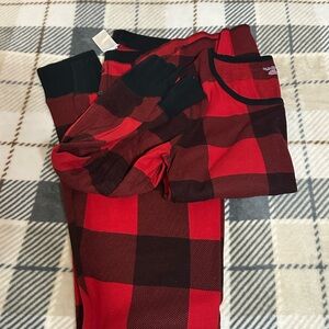 Old Navy Red and Black Plaid Knit Top